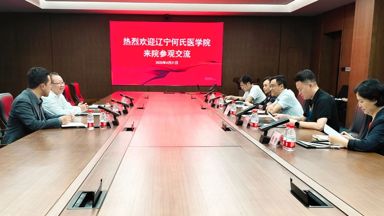 学校党委书记张伟带队赴川渝地区开展“访企拓岗促就业”专项行动