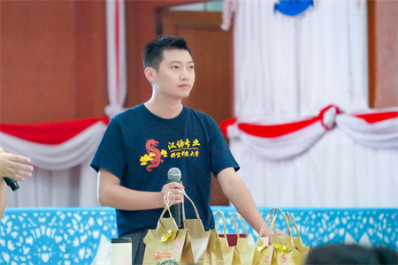 姚铖2.jpg 姚铖2.jpg