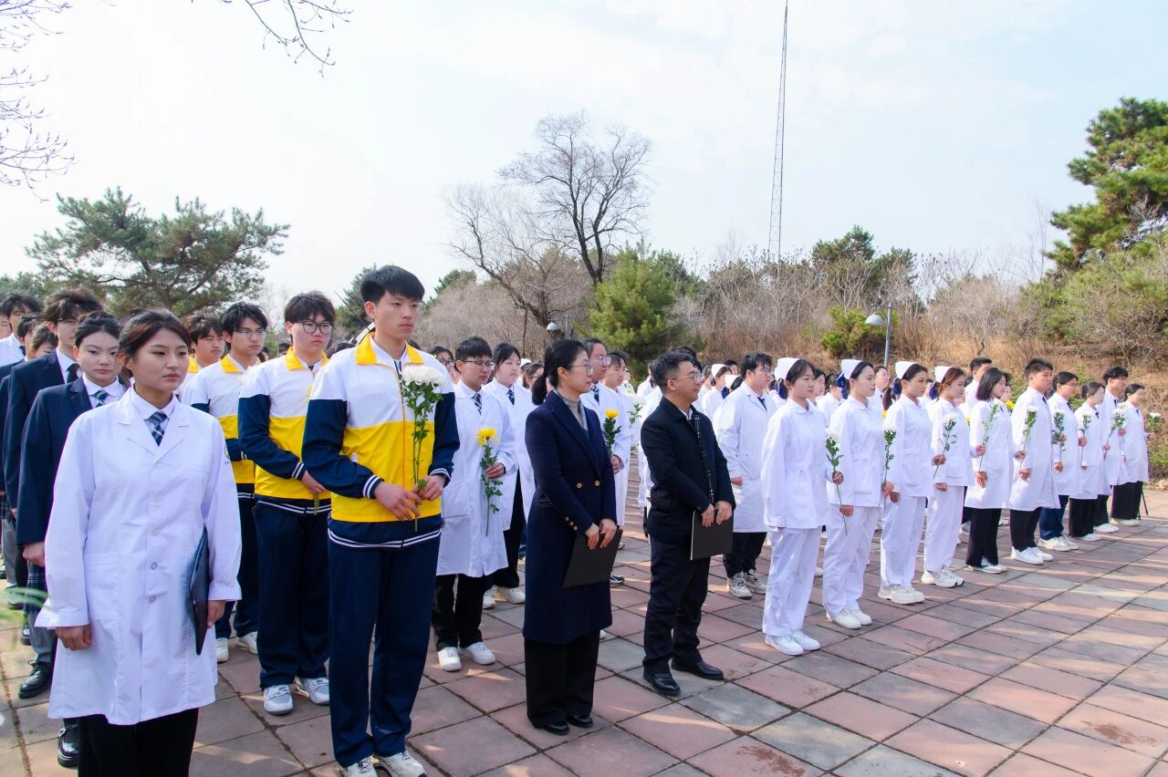 清明追思，致敬无言良师！